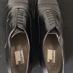 Moreschi Black Oxford Shoes.